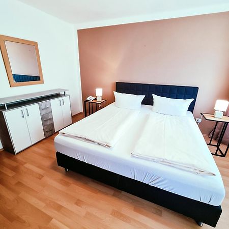 Zentral Hotel บาดฟึสซิง ภายนอก รูปภาพ