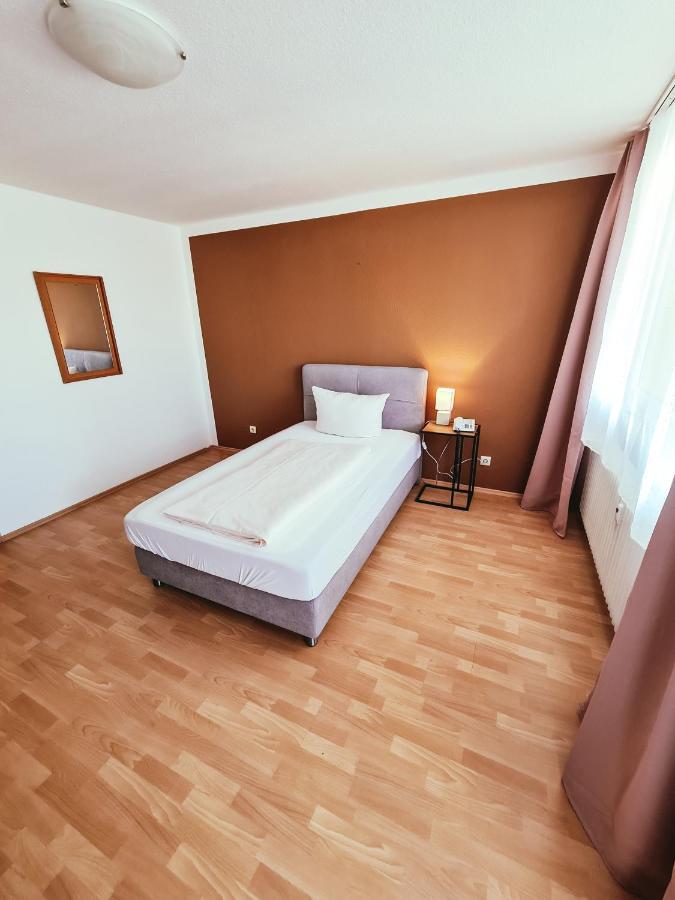 Zentral Hotel บาดฟึสซิง ภายนอก รูปภาพ